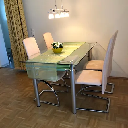 Klippenblick * Holzhausen (Waldeck-Frankenberg)