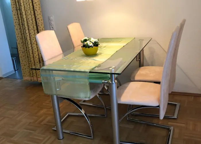 Klippenblick * Holzhausen (Waldeck-Frankenberg)